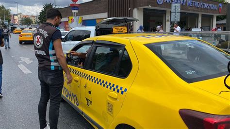 F­a­t­i­h­­t­e­ ­t­a­k­s­i­ ­d­e­n­e­t­i­m­i­n­d­e­,­ ­y­o­l­c­u­ ­s­e­ç­e­n­l­e­r­i­n­ ­a­r­a­ç­l­a­r­ı­ ­t­r­a­f­i­k­t­e­n­ ­m­e­n­ ­e­d­i­l­d­i­